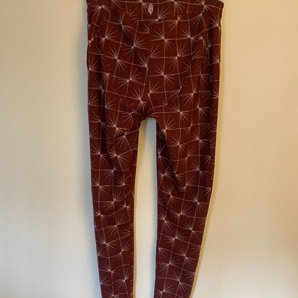FP Movement by Free People Sneak Peak Leggings, Size M, Excellent Condition - Picture 4 of 6